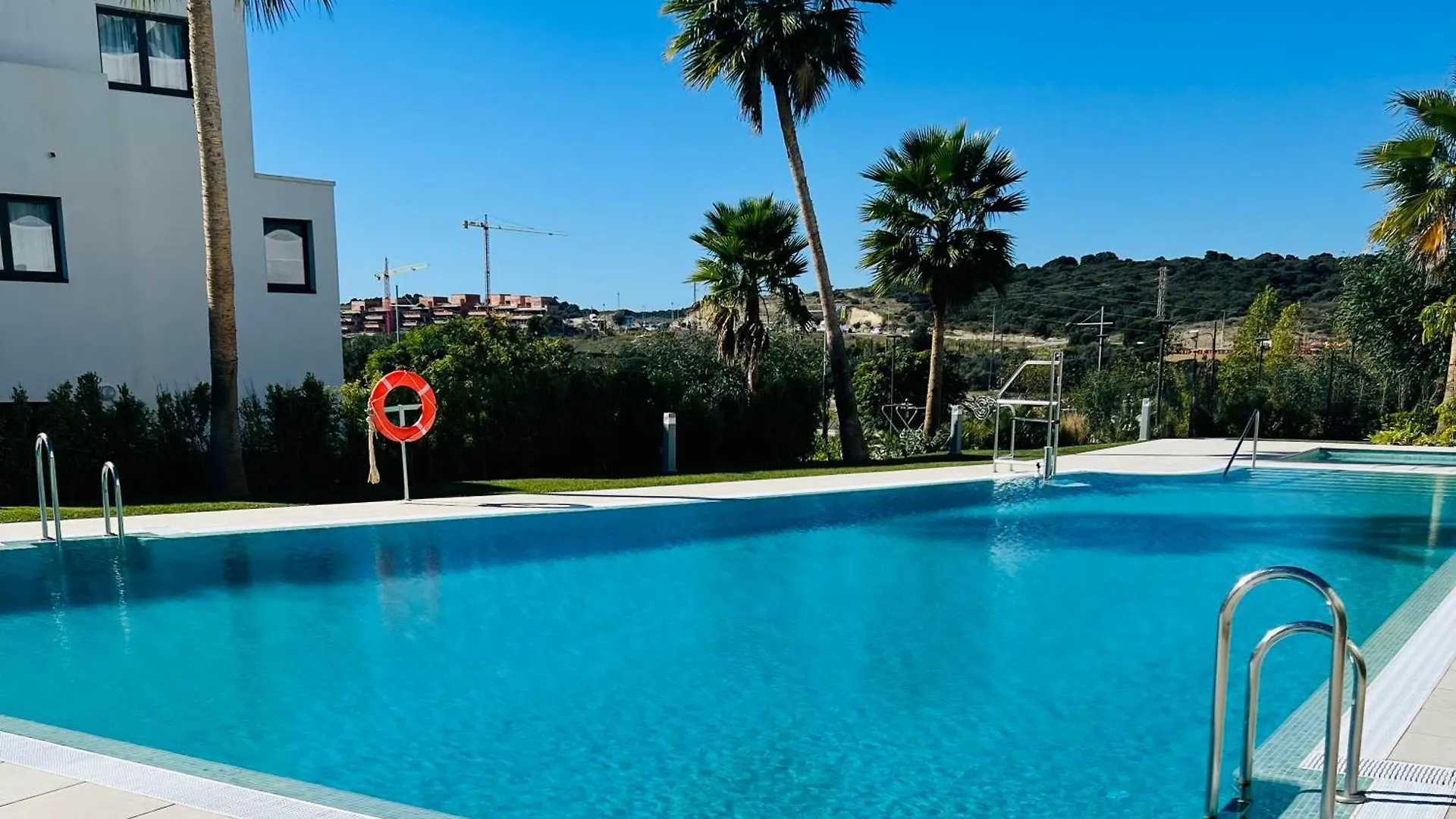Penthouse Moderne Vue Mer Ideal Pour Sejour En Famille Las Olas Estepona