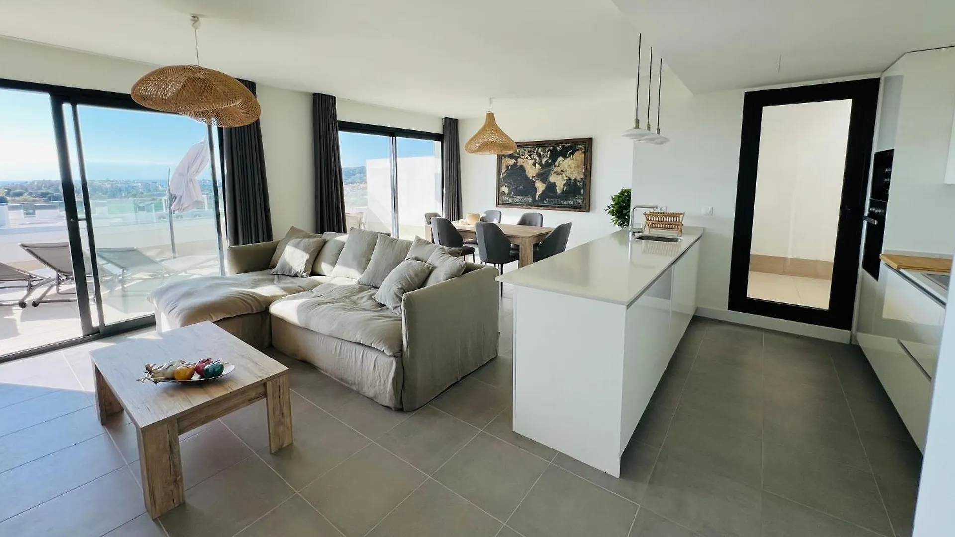 Penthouse Moderne Vue Mer Ideal Pour Sejour En Famille Las Olas Estepona 0*,